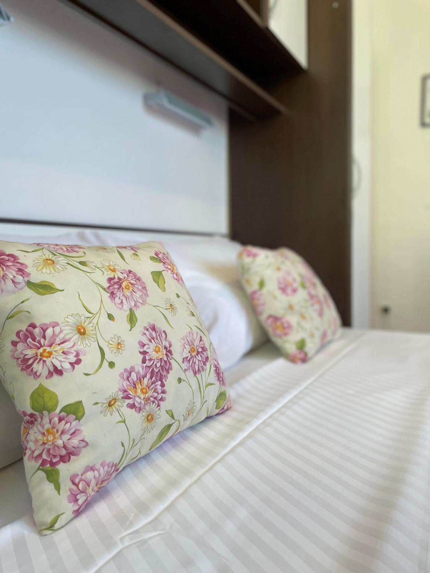 Guesthouse Mm Дубровник Екстериор снимка
